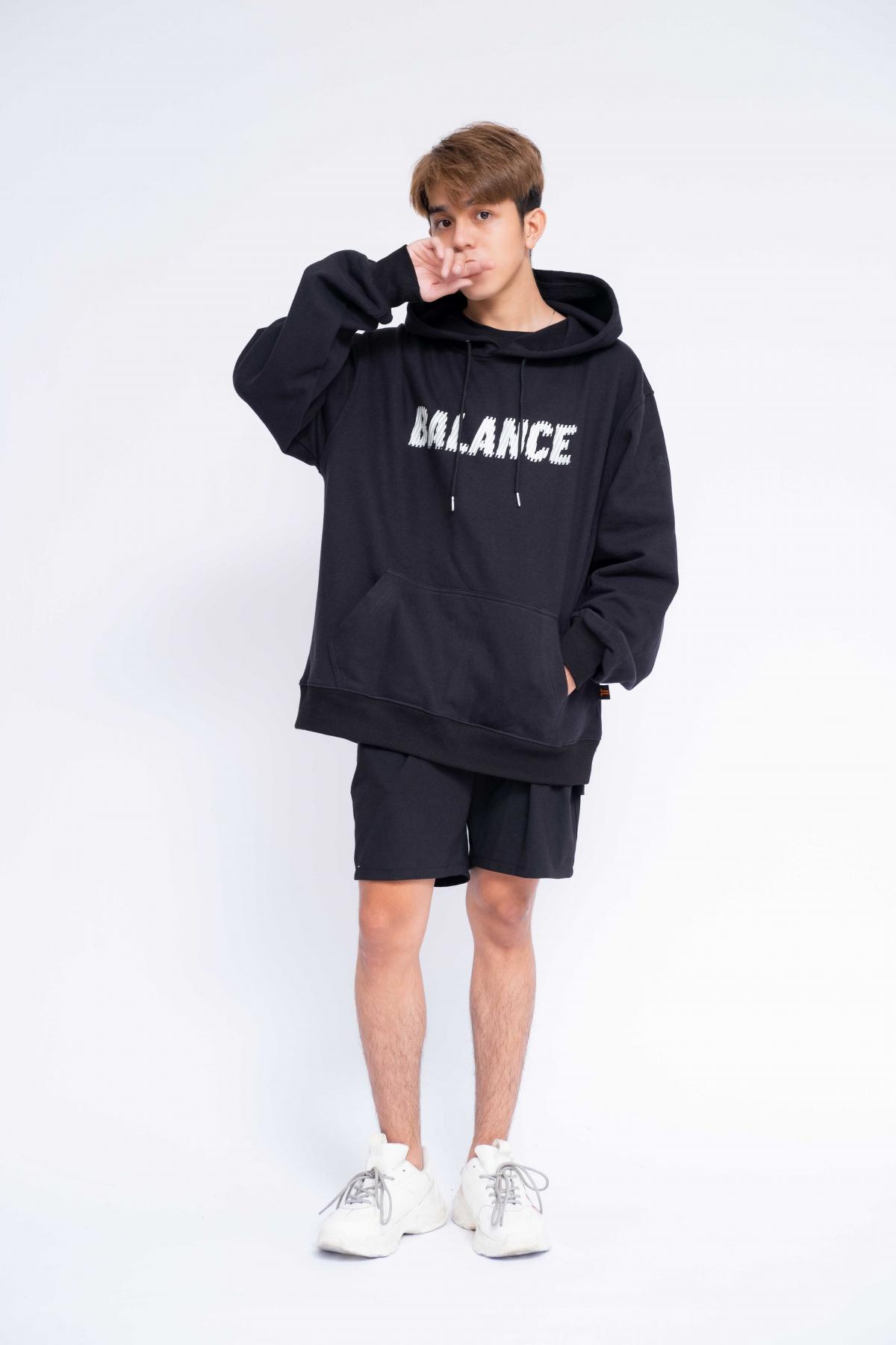 Áo Hoodie Oversized Nam Balance R&G #0